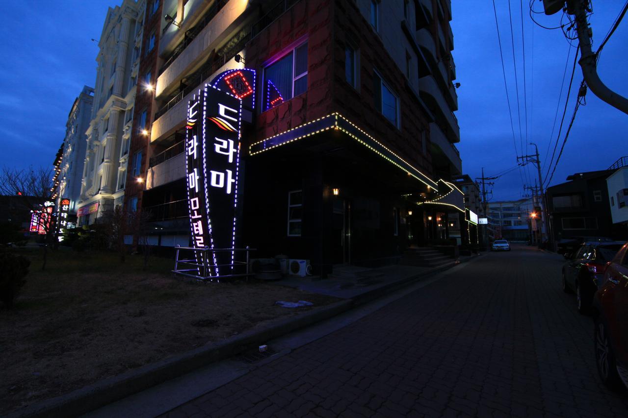 Drama Motel Boryeong Extérieur photo